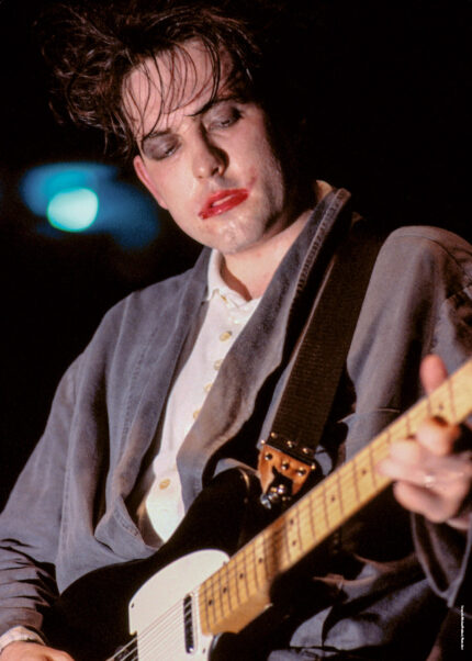 The Cure Robert Smith Especial Monografico This Is Pop